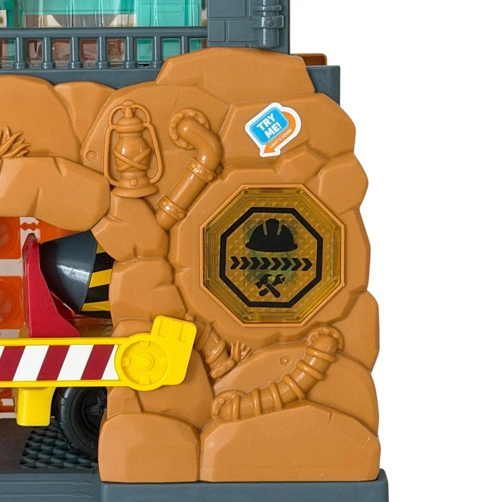 Kid Connection Mega Construction Site Play Set 33 Pieces Light & Sound NEW